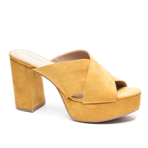 chinese laundry white mules